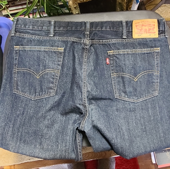 Levi's 514's size 40X32 Like New - Picture 2 of 4